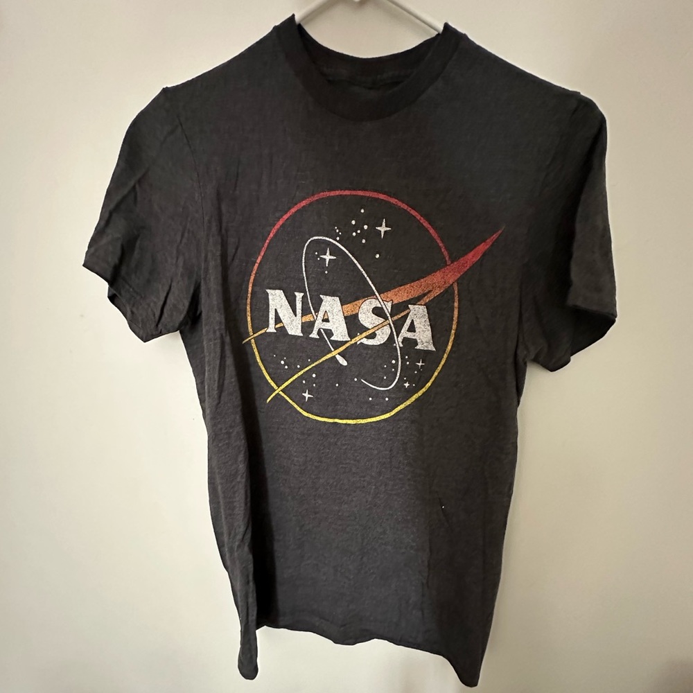 Women’s NASA Tshirt
